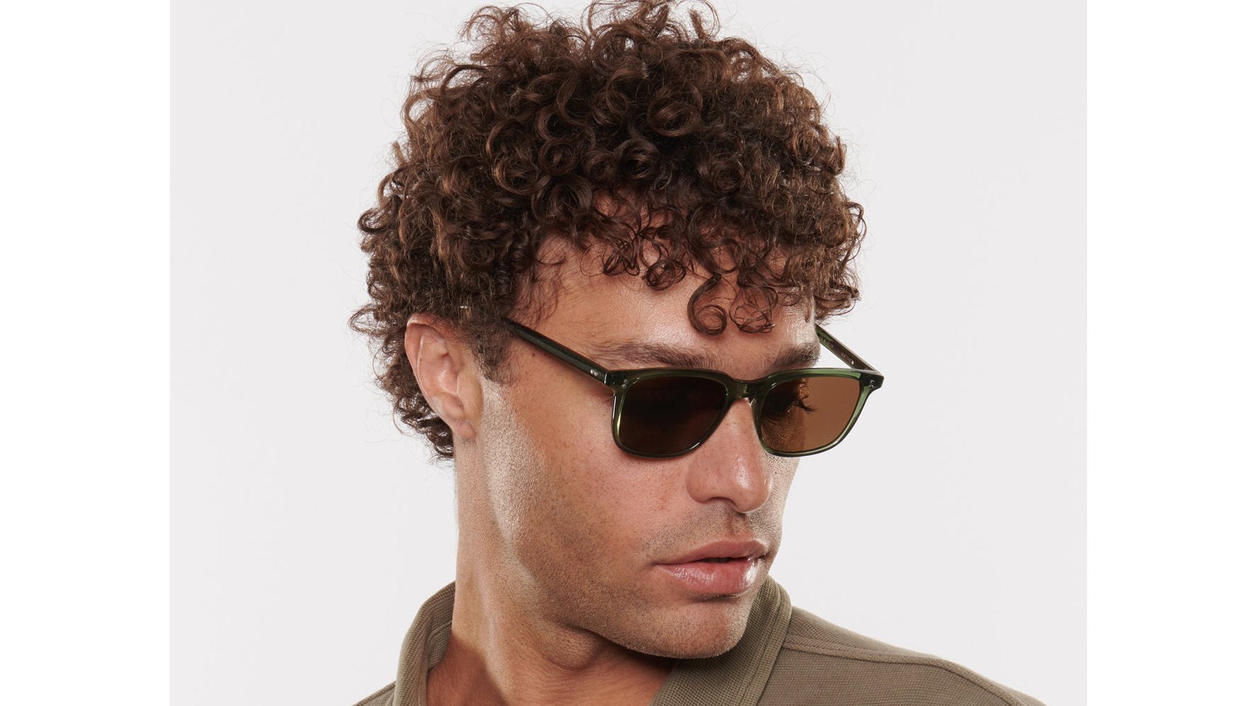 Image of Olivier - Bottle Green | Amber - Sunglass World